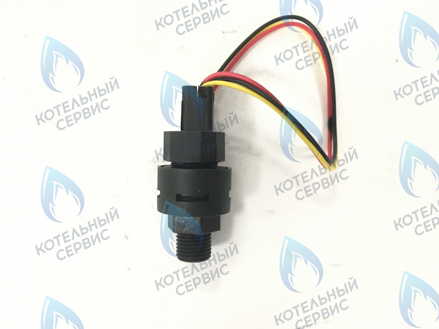 30290 Датчик давления 8924-06.052 в Москве