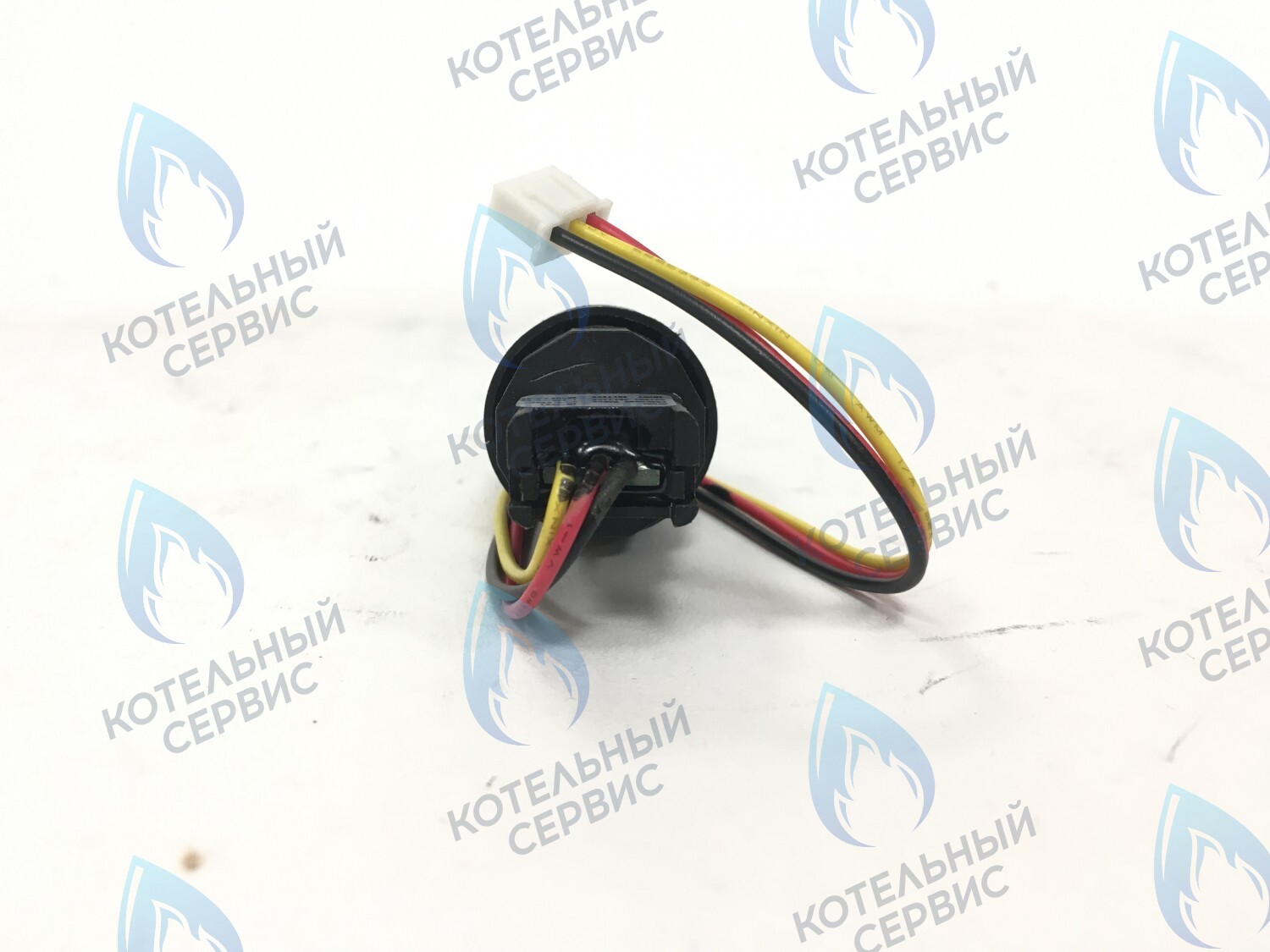 30290 Датчик давления 8924-06.052 в Москве