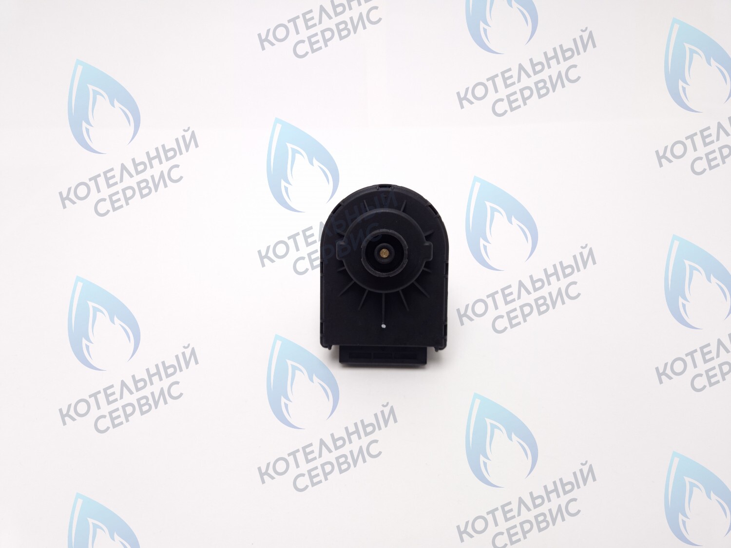 GM001-05 Сервопривод (мотор) трехходового клапана универсальный 7,5мм 220/240v (С) FERROLI, PROTHERM, VIESSMANN, ALPENHOFF, ALPHATHERM, ELECTROLUX, ROC, ELSOTHERM, OASIS, POLYKRAFT, HAIER, CHAFFOTEAUX, ARISTON, MIZUDO, ITALTHERM, THERMEX в Москве