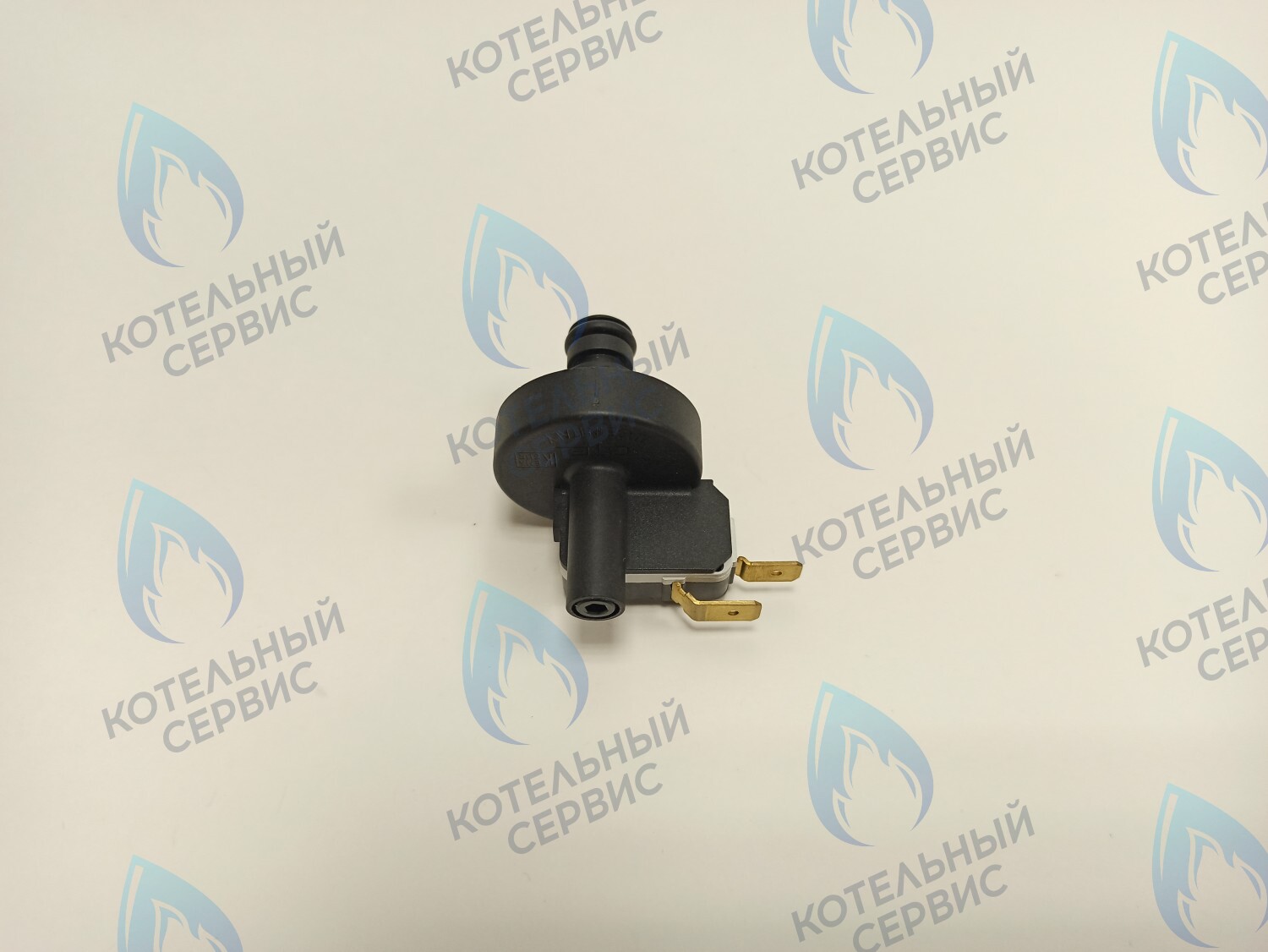 30140 Датчик давления 21000 6053 00600 в Москве