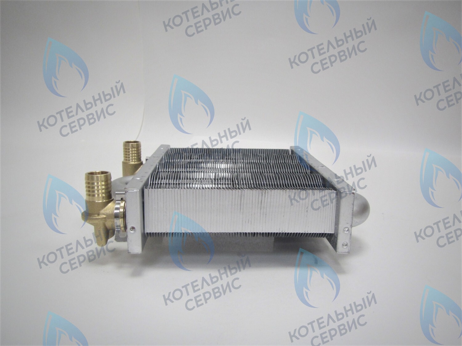 EM021-142-Фитинг-Комп Теплообменник первичный основной (с фитингами) 142мм 67 FIN (100 HSG/ICH/MSC) DAEWOO в Москве