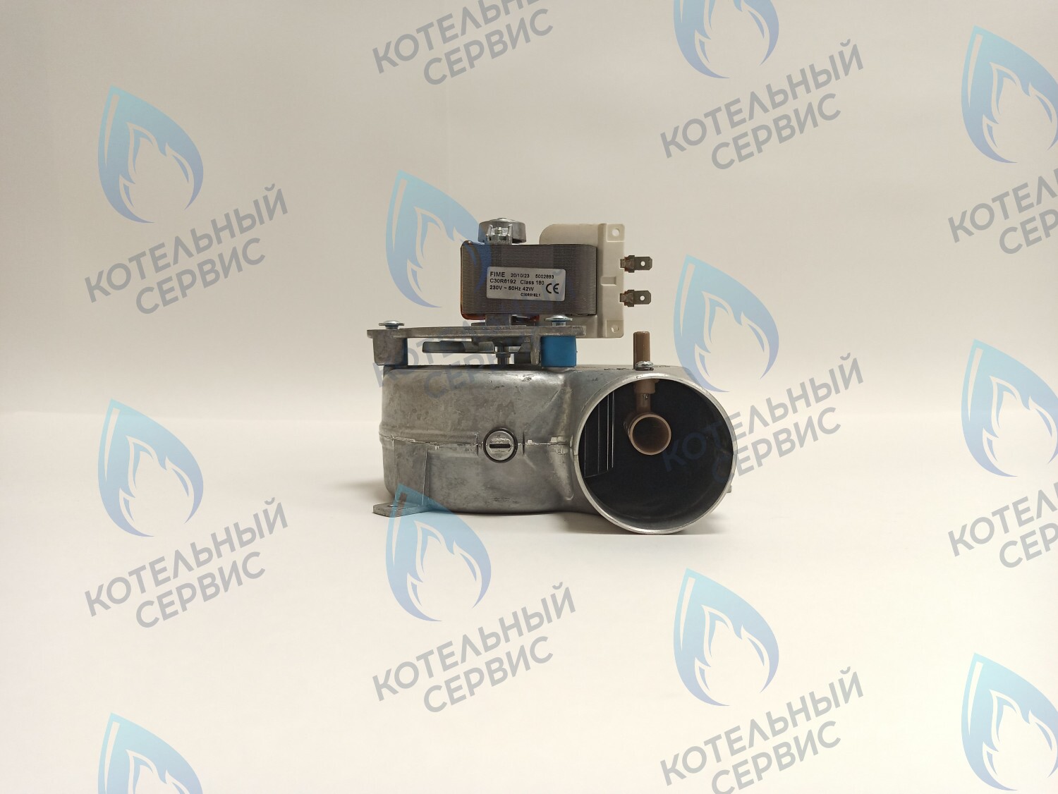 AF003-42W-F Вентилятор дымоудаления 42w Viessmann Vitopend 100 A1JB, WH1D на котлы 12кВт/24кВт (7858293) в Москве