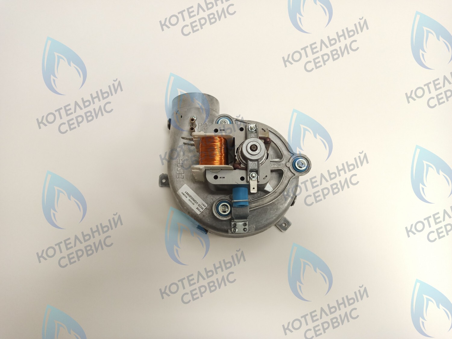 AF003-42W-F Вентилятор дымоудаления 42w Viessmann Vitopend 100 A1JB, WH1D на котлы 12кВт/24кВт (7858293) в Москве