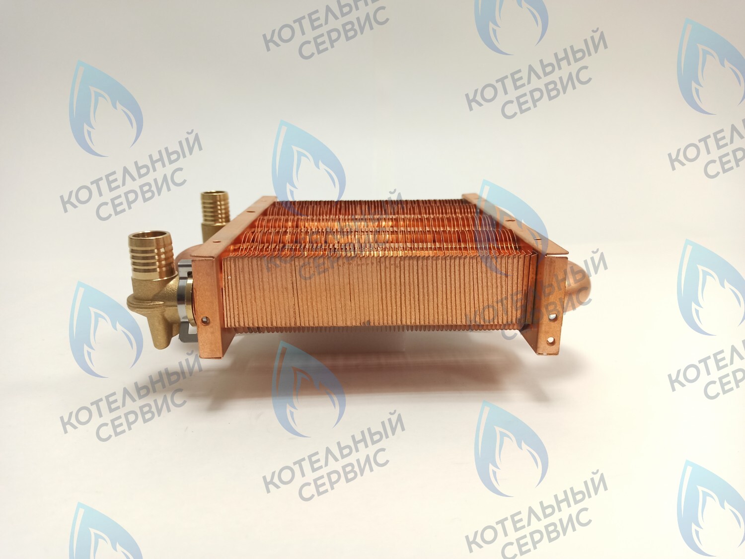 EM021-142-02-Фитинг-Комп Теплообменник первичный основной (с фитингами) 142мм 67 FIN (100 HSG/ICH/MSC) DAEWOO в Москве