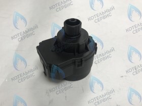 Сервопривод (мотор) трехходового клапана 220/240V  BAXI, KENTATSU, ELECTROLUX, IMMERGAS, FERROLI, HI-THERM, FEDERICA BUGATTI, LEMAX, E.C.A., BALTGAZ, FONDITAL, RODA
