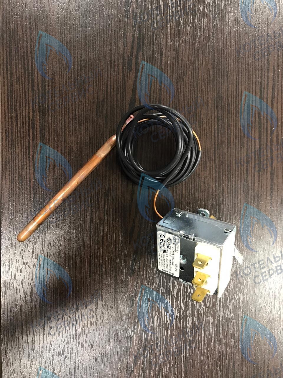 39802290 Термостат регулируемый  (36401210) FERROLI в Москве