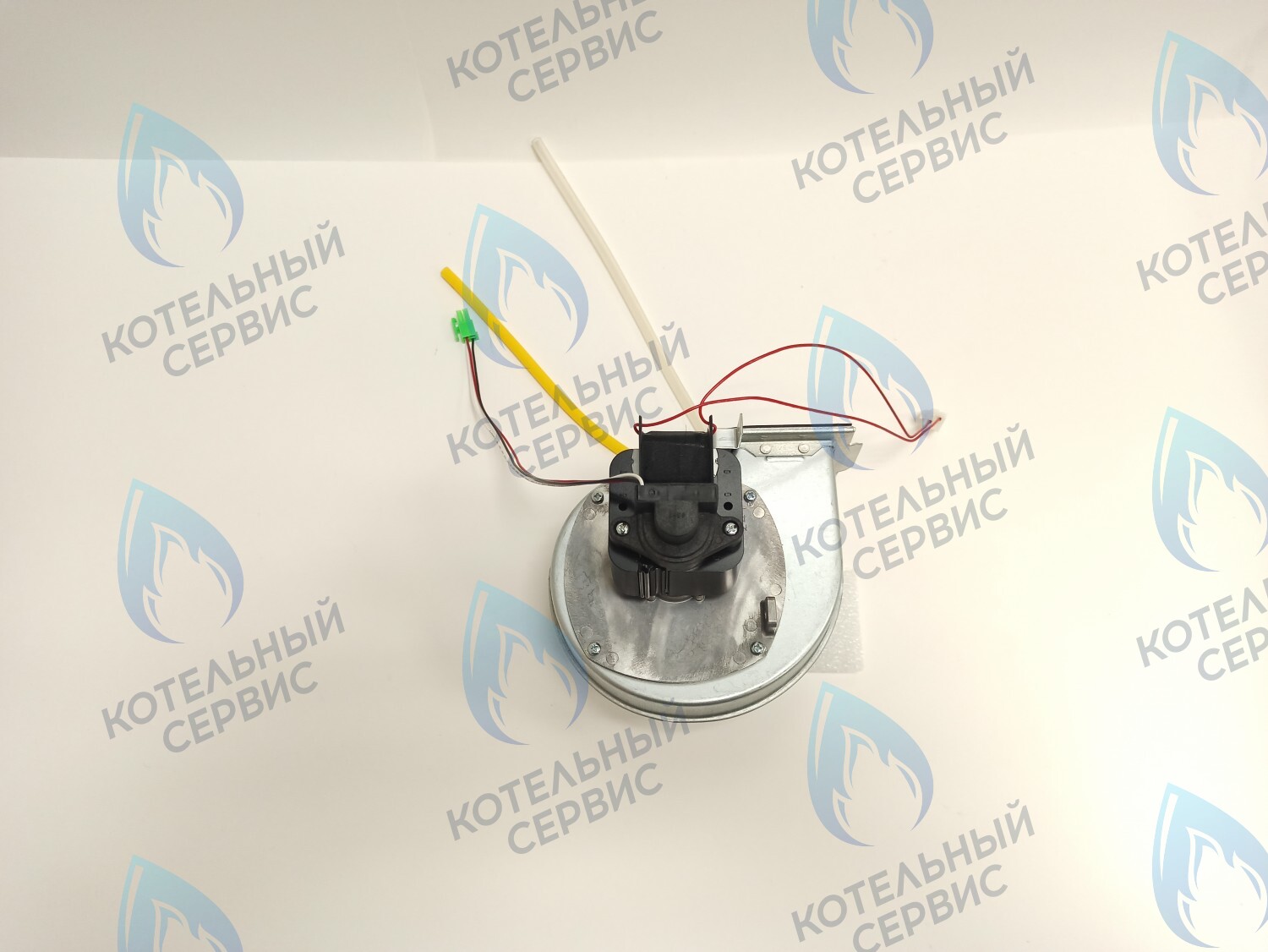 30012680A Вентилятор Navien Deluxe 13-24K (Ace 13-35К) в Москве