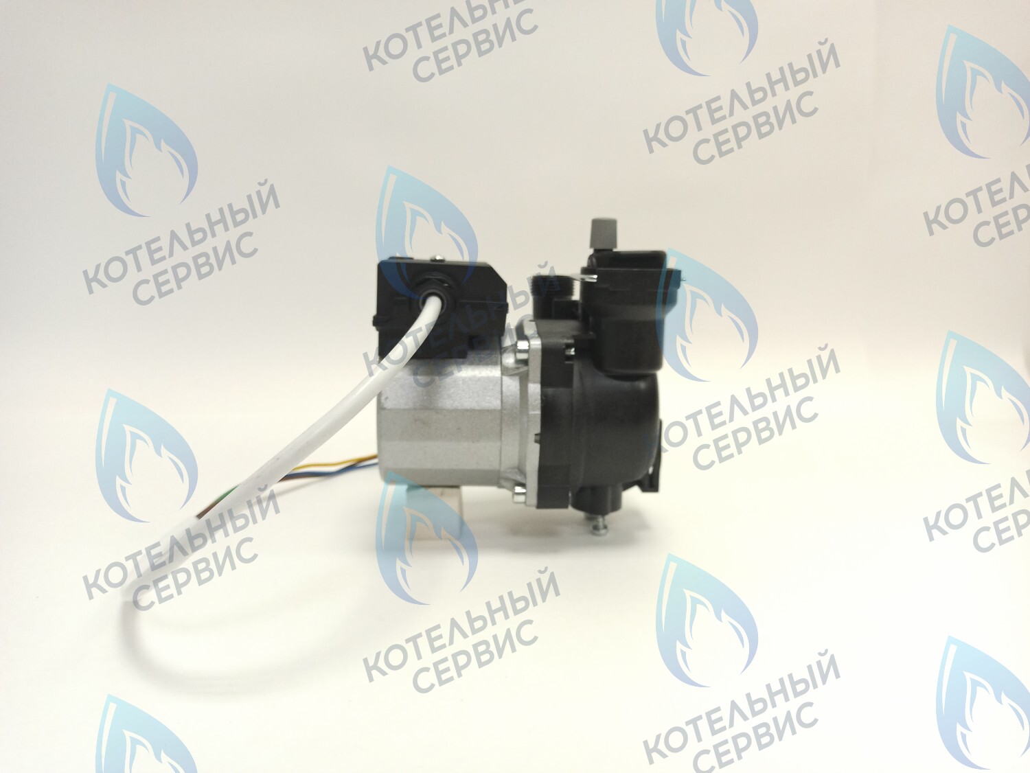 PM002AW50-GW95-N-Комп Циркуляционный насос в сборе PUMP WS15/5 с проводом вариант замены насоса Navien Deluxe, Ace, Atmo, 30000469A, 30000469B. в Москве