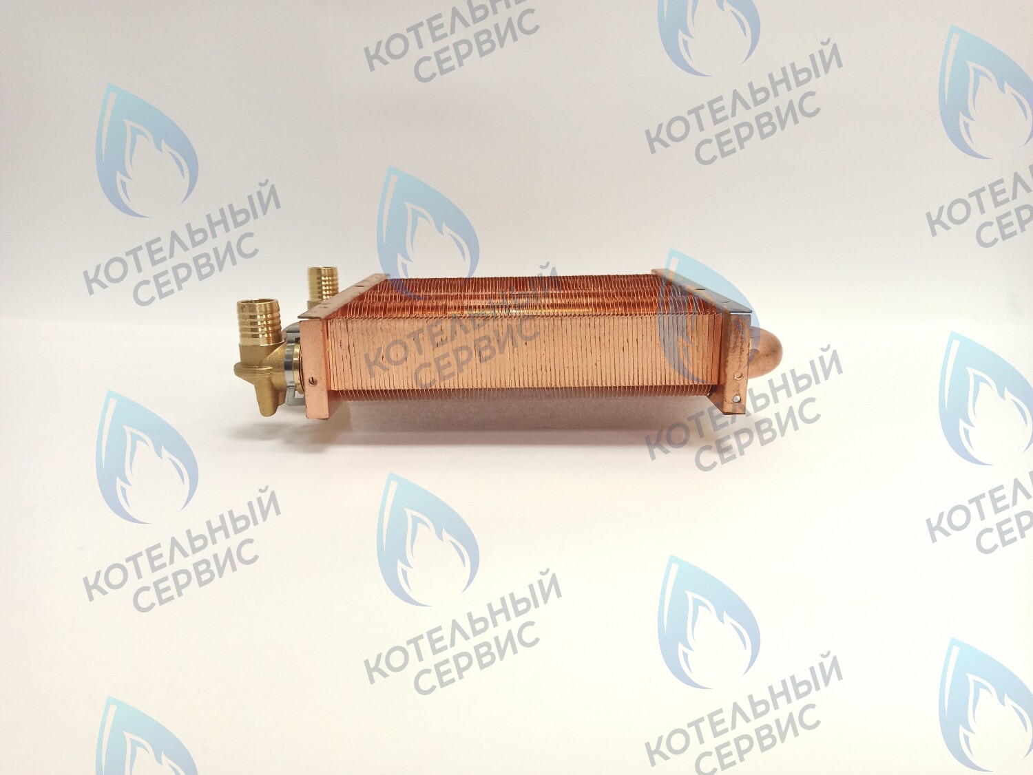 EM021-180-02-Фитинг-Комп Теплообменник первичный основной (с фитингами) 180мм 85 FIN (130-200 HSG/ICH/MSC) (3318108610, 3318108640) DAEWOO в Москве