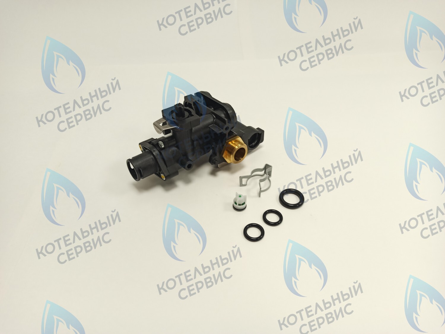 39842111 Клапан трехходовой KIT VALV.3VIE 230V (36902940) FERROLI в Москве