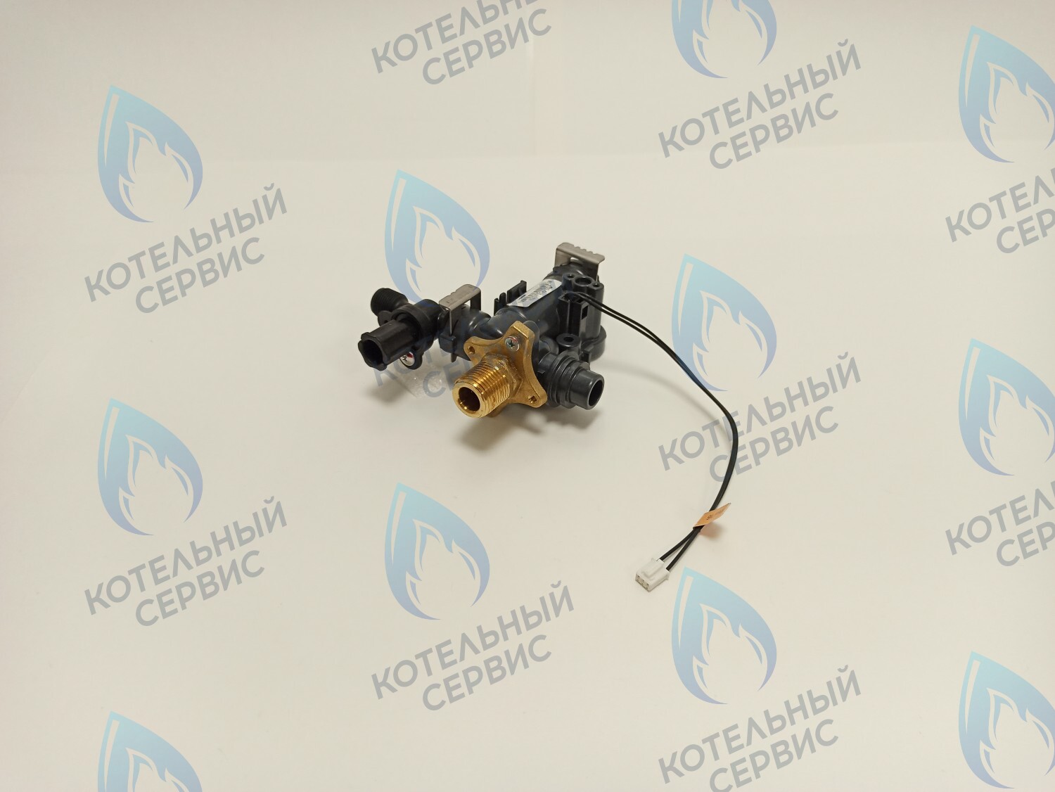 30015722A Патрубок-адаптор ГВС Deluxe S 13-24 k NAVIEN в Москве