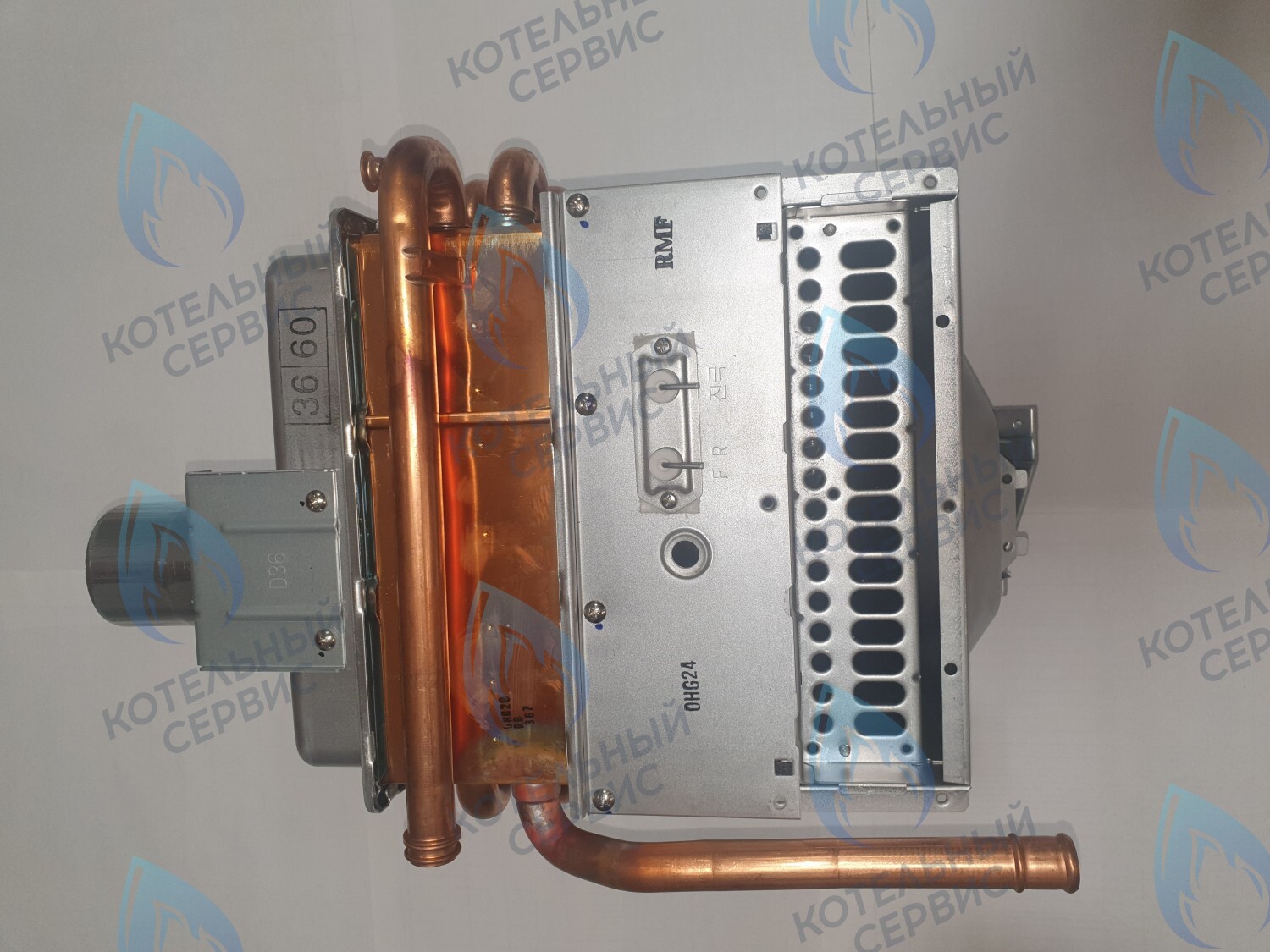 440017871 Теплообменник отопления RINNAI U в сборе (камера сгорания и патрубок D60 для UE) 30/36/42 (440017992) в Москве