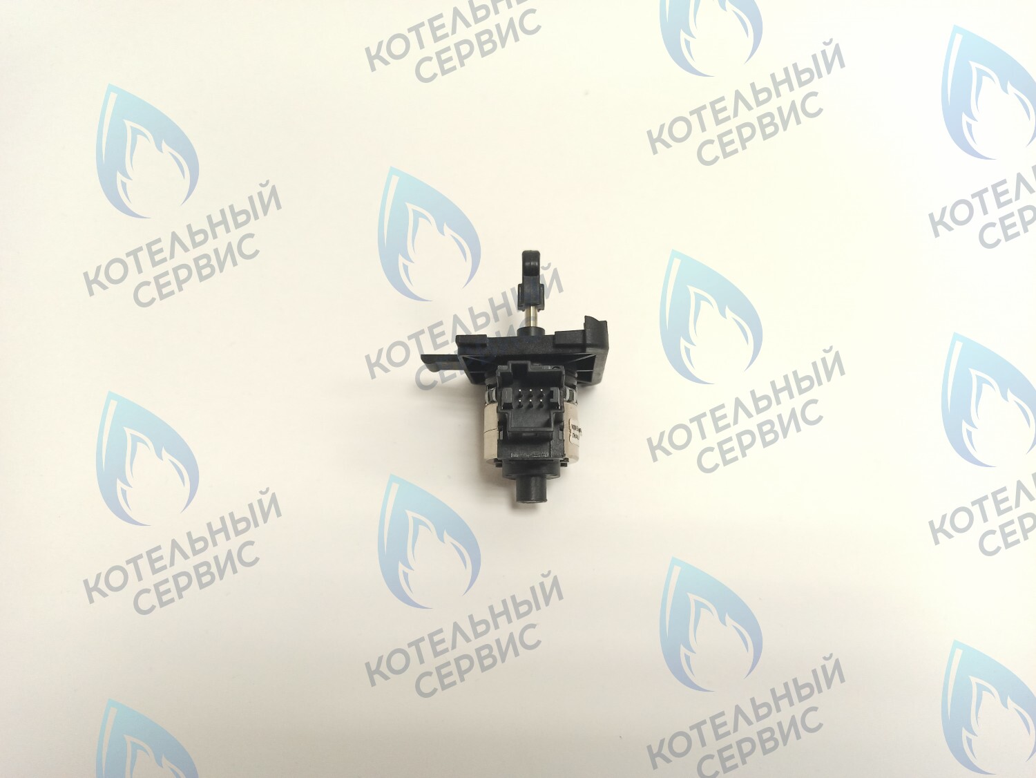 GM013 Линейный шаговый двигатель BOSCH JUNKERS Wolf 2744516 в Москве