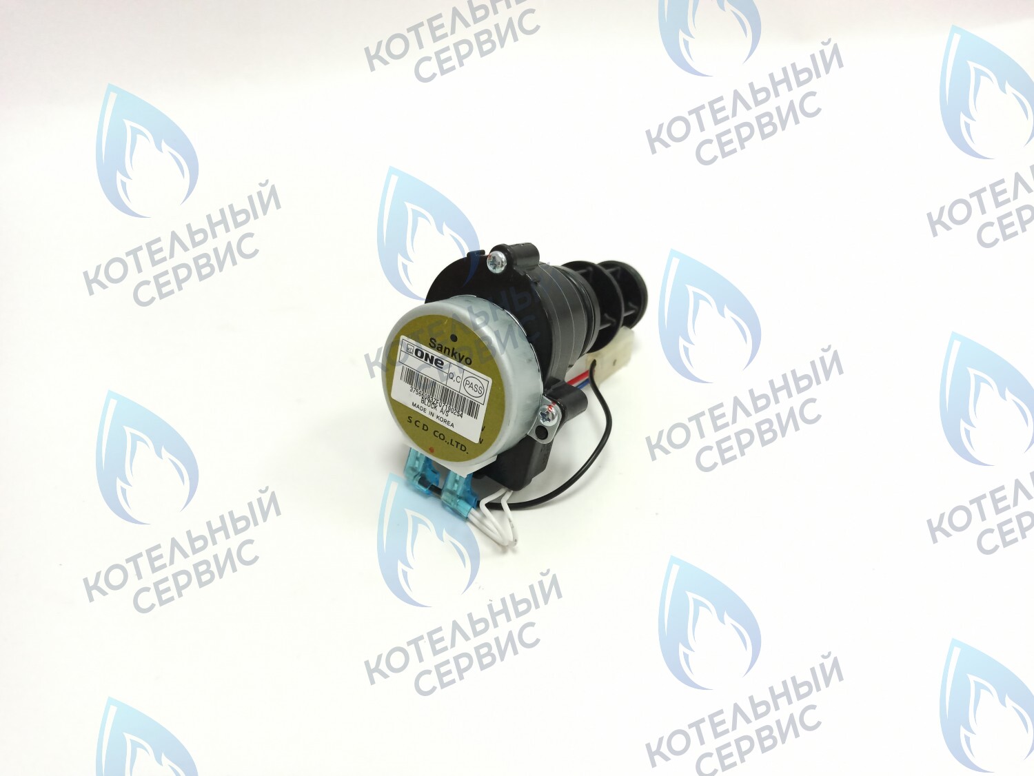 30013136A Трехходовой клапан Navien Deluxe C/E 13-40k в Москве