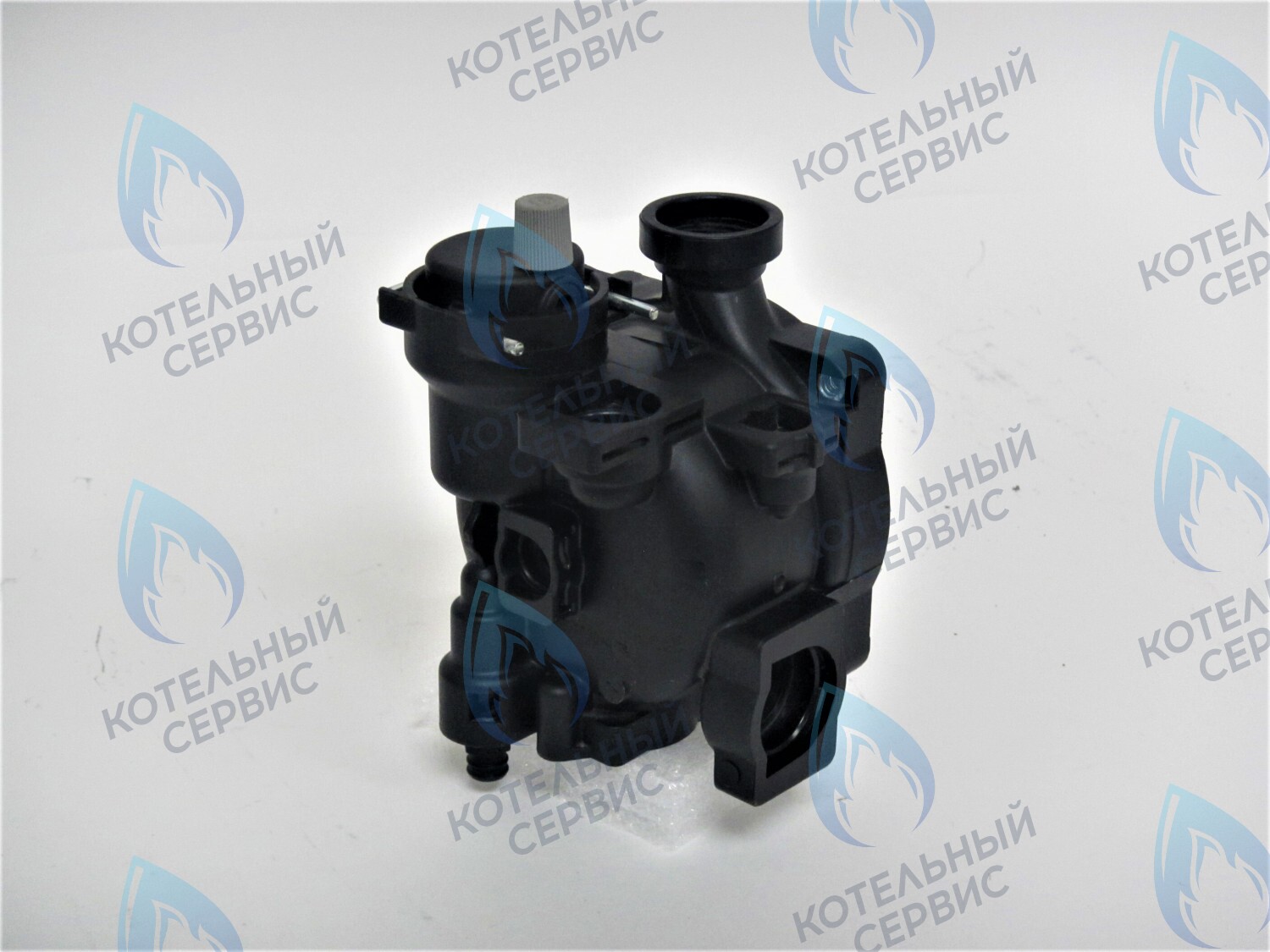 PMF01CW Улитка циркуляционного насоса (отверстие сзади, одно справа сбоку) FERROLI ARENA, DIVA под насос WILO (W21CW) в Москве