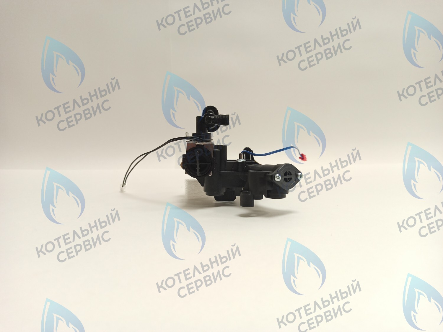 30022050A Гидроузел ГВС с датчиком протока, датчиком температуры и краном подпитки DELUXE E/C 13-24k NAVIEN в Москве