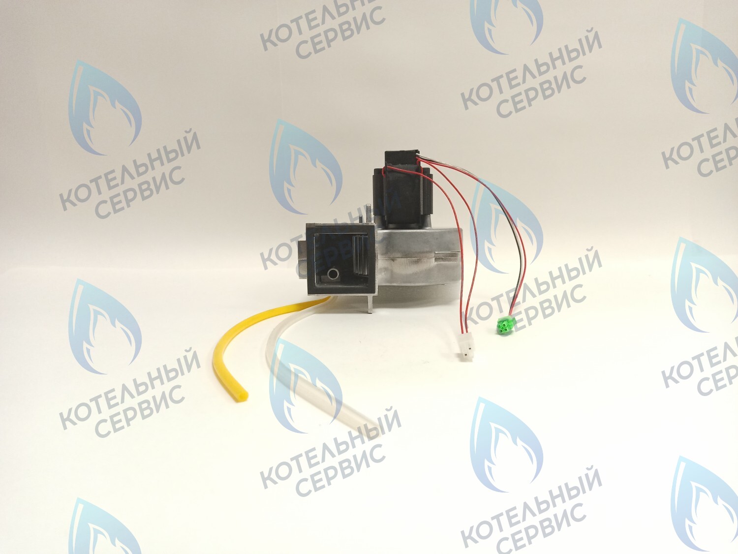 30005562C Вентилятор Navien Ace 30-35K, Ace Coaxial 13-30K (PAFA4A07001_001) в Москве