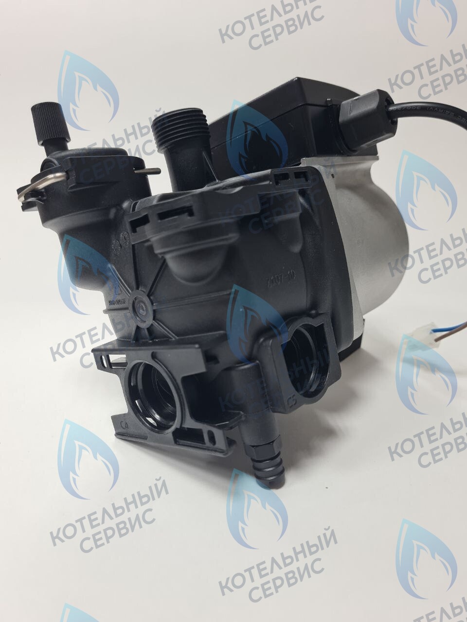 30033192A Насос циркуляционный NAVIEN GPD 15-6S Z107 Deluxe S/ONE, NCB 700 в Москве