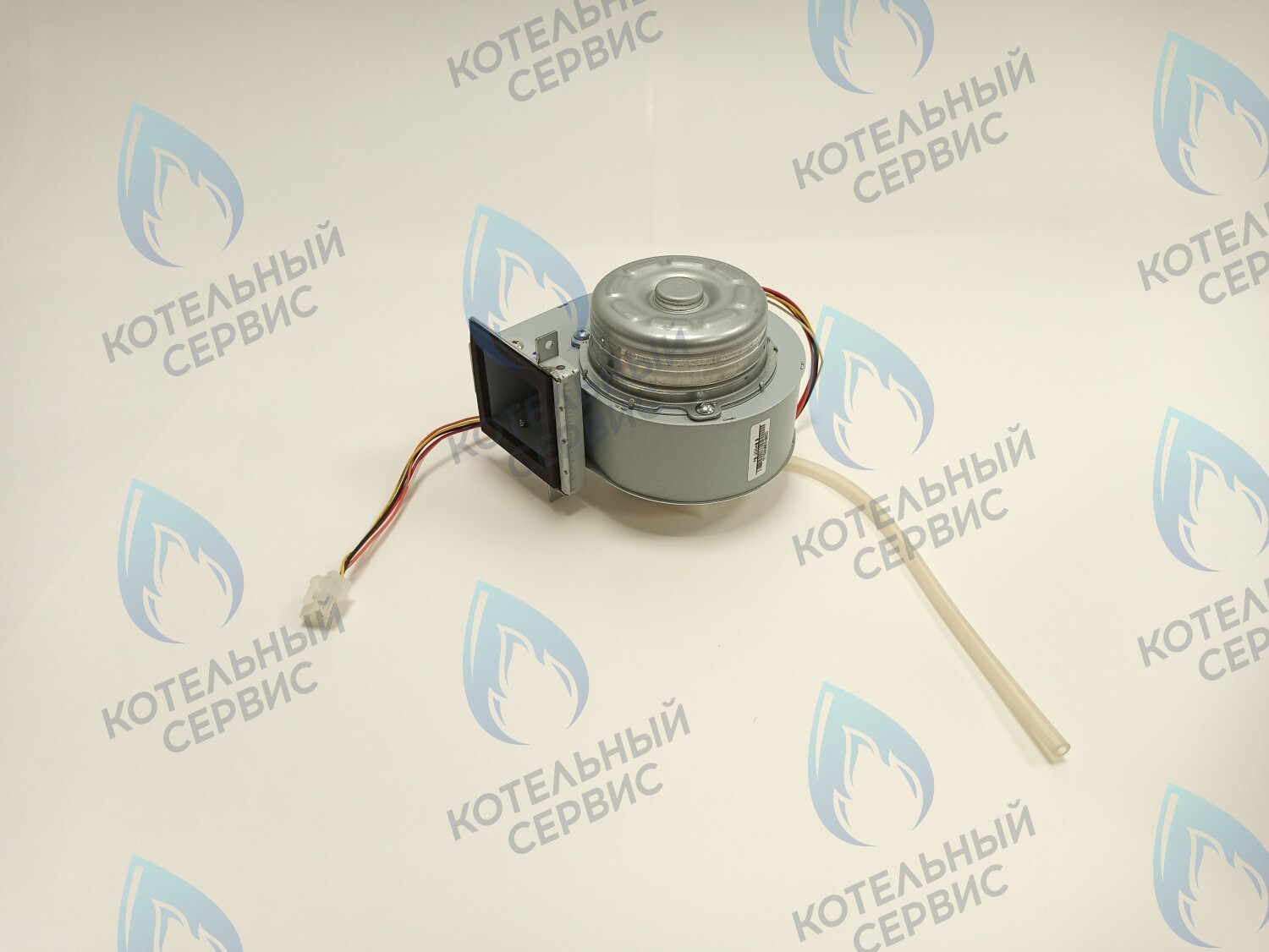 30010860B Вентилятор Navien Deluxe 30-40K, Smart Tok 30-35K, Prime 30-35K (30010860A) в Москве