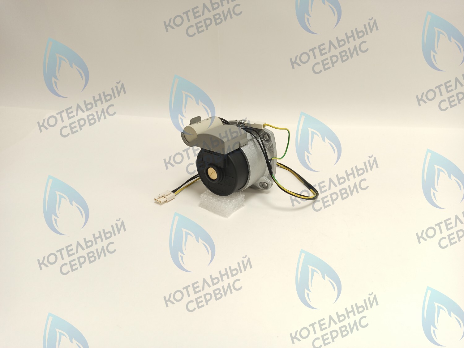 PH-W21CW50-WA82-Комп Двигатель насоса (черный пластик) (без улитки, с терминалом) (12/5, 15/5) аналог WILO 82w INTMSL15/5 HE-1 (21мм по часовой) в Москве