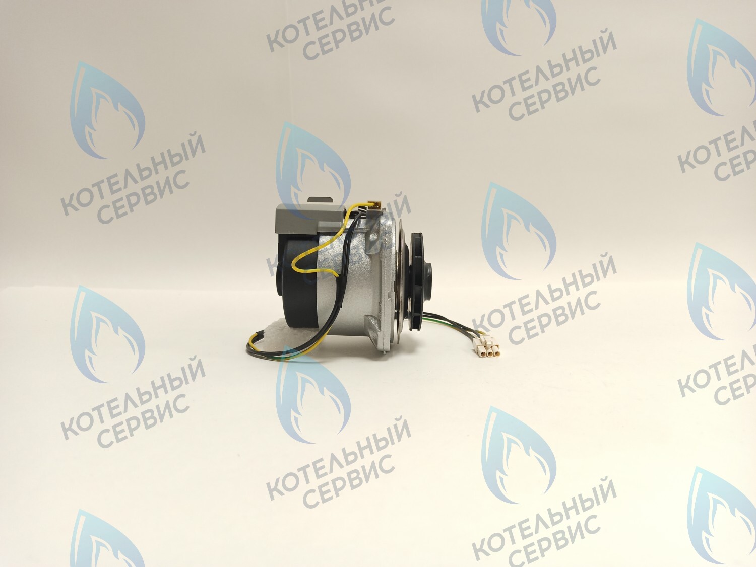 PH-W21CW50-WA82-Комп Двигатель насоса (черный пластик) (без улитки, с терминалом) (12/5, 15/5) аналог WILO 82w INTMSL15/5 HE-1 (21мм по часовой) в Москве