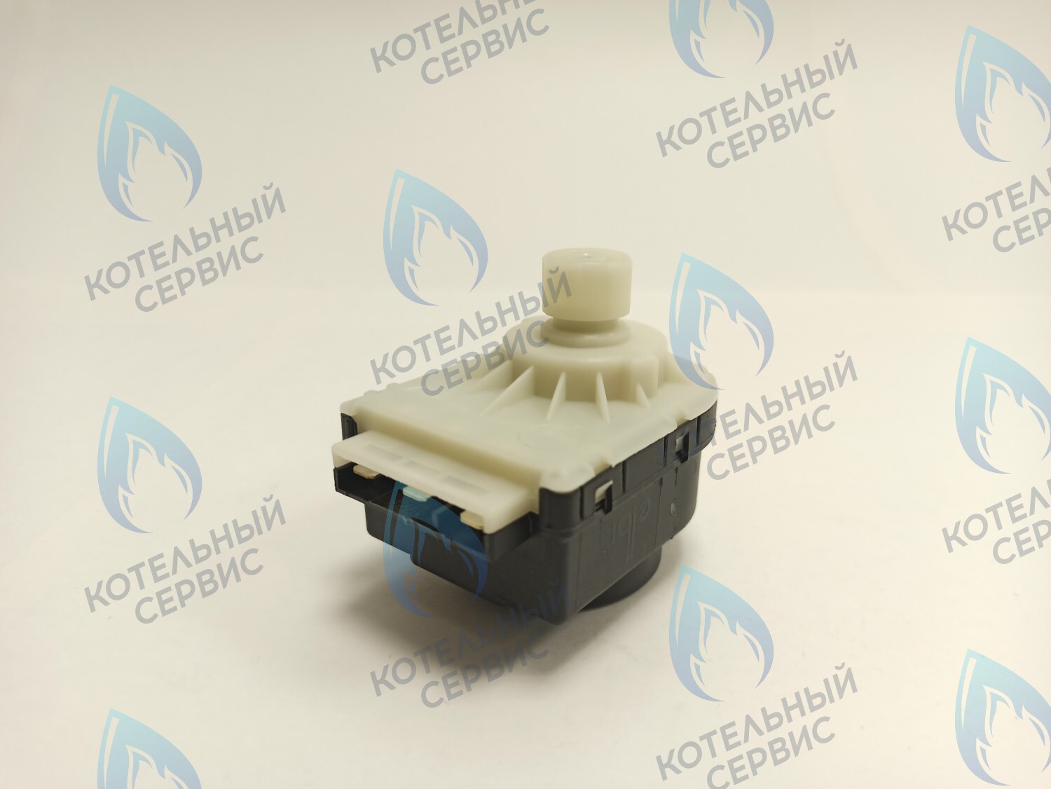 GM001-04 Сервопривод (мотор) трехходового клапана Универсальный 7,5mm – 220/240V (ELBI) FERROLI, PROTHERM , Viessmann, Alpenhoff, ALPHATHERM, ELECTROLUX, ROC, ELSOTHERM, OASIS, POLYKRAFT, HAIER, CHAFFOTEAUX, ARISTON, MIZUDO,Thermex, ITALTHERM в Москве