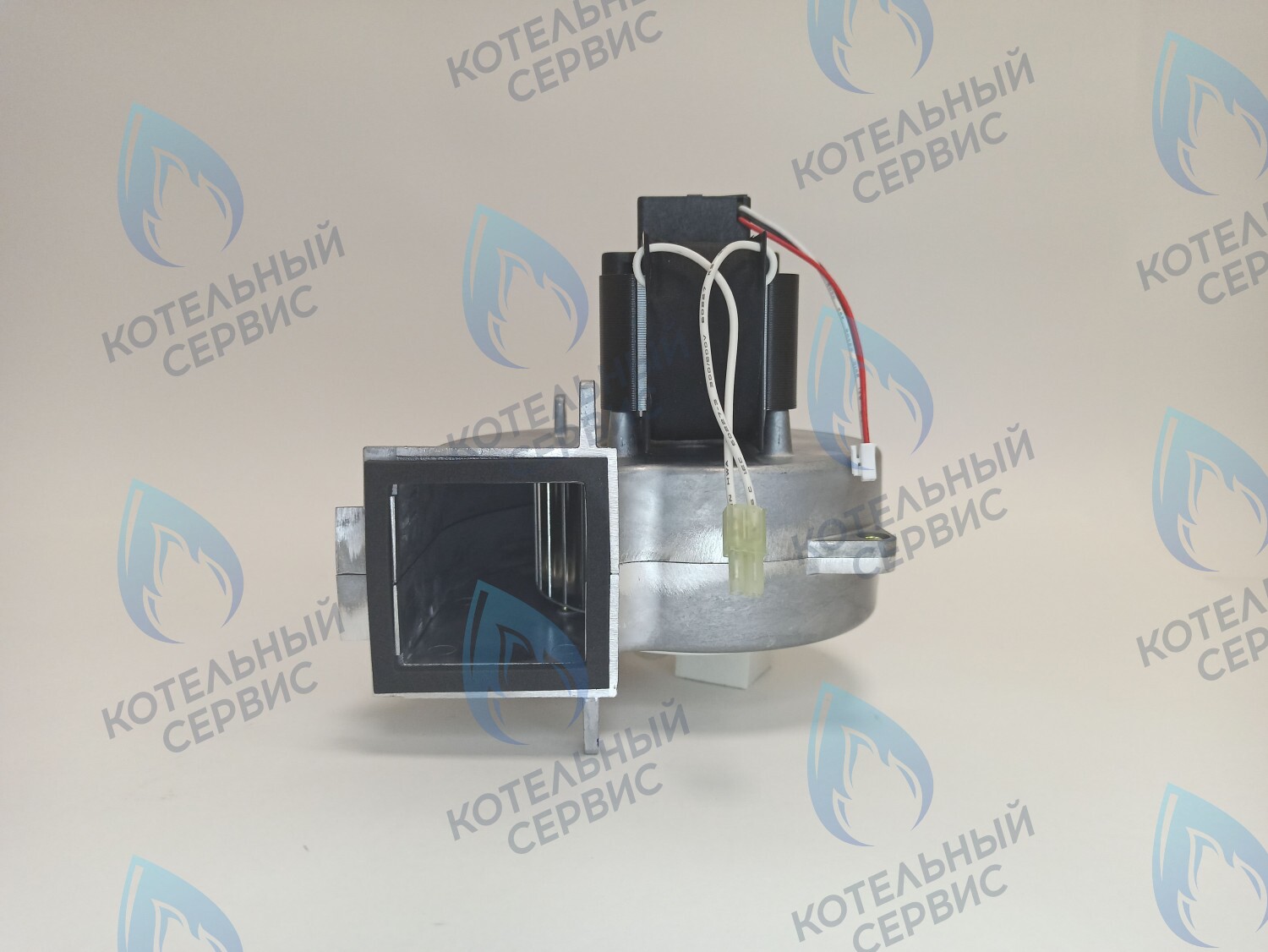 30021105A Вентилятор NAVIEN Deluxe S/C/ONE 13-24k в Москве