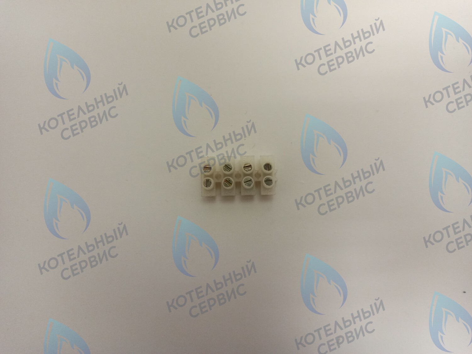 NCE1101 4 элементовая пластмассовая рядовая скобка ALPHATHERM в Москве