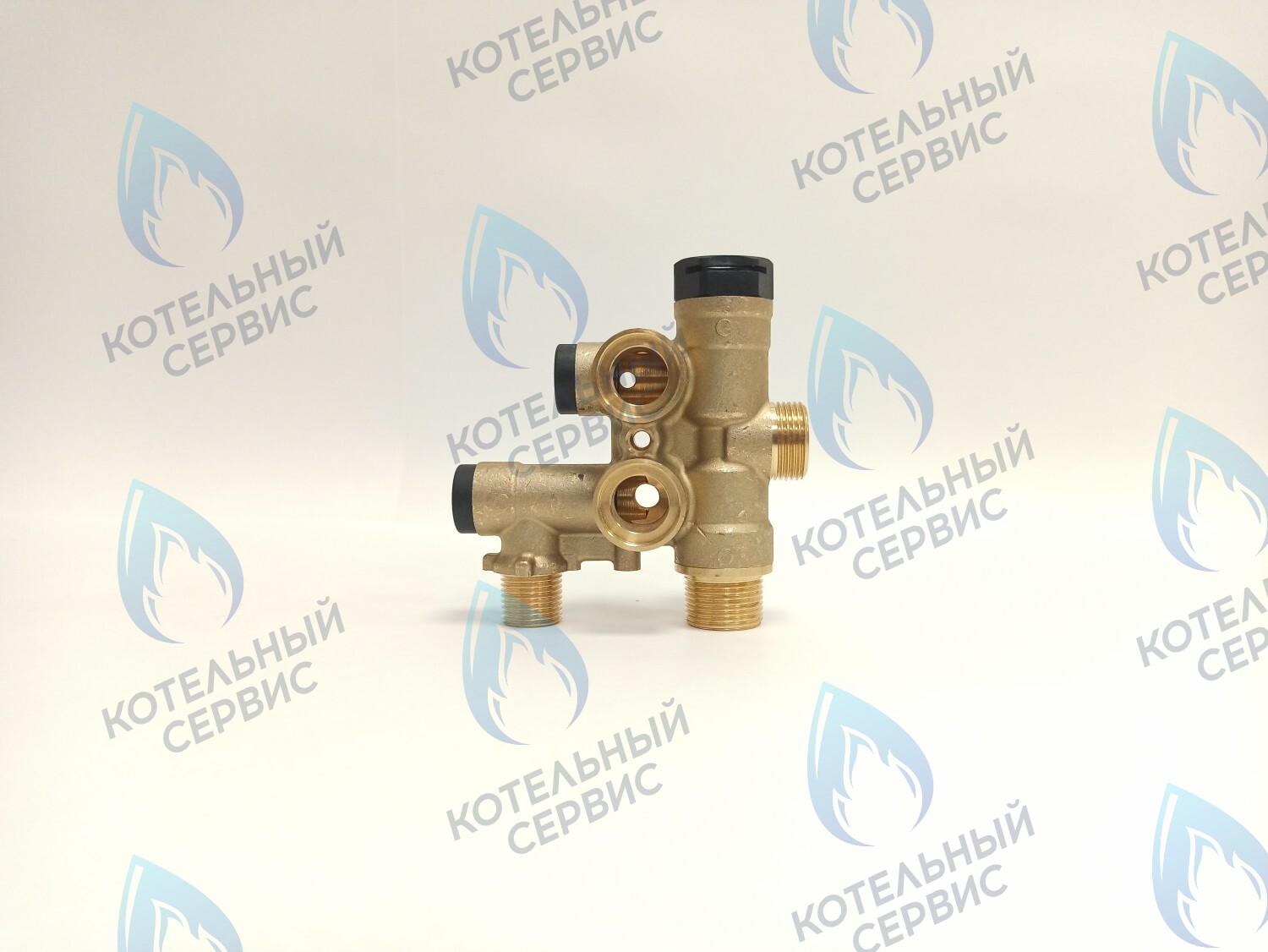 GGT016 Трехходовой клапан Viessmann Vitopend A1JB (7856970) в Москве