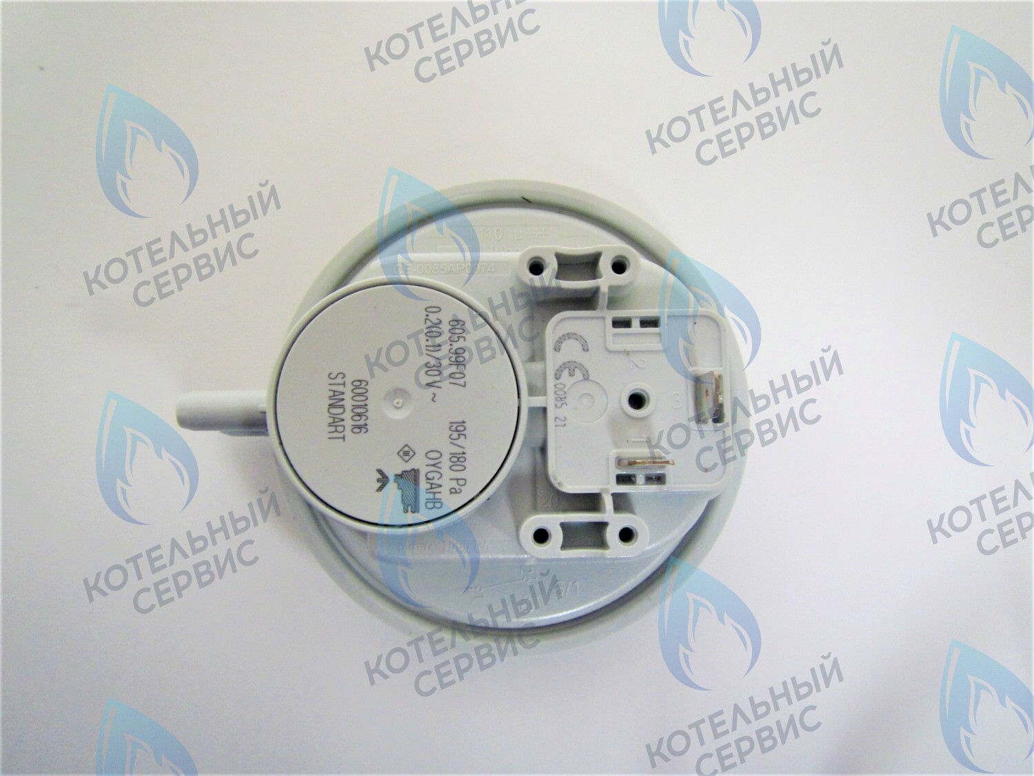 AP-195-180-63-HC Маностат HUBA 195/180 Pa VIESSMANN VITOPEND A1JB 24 KW в Москве