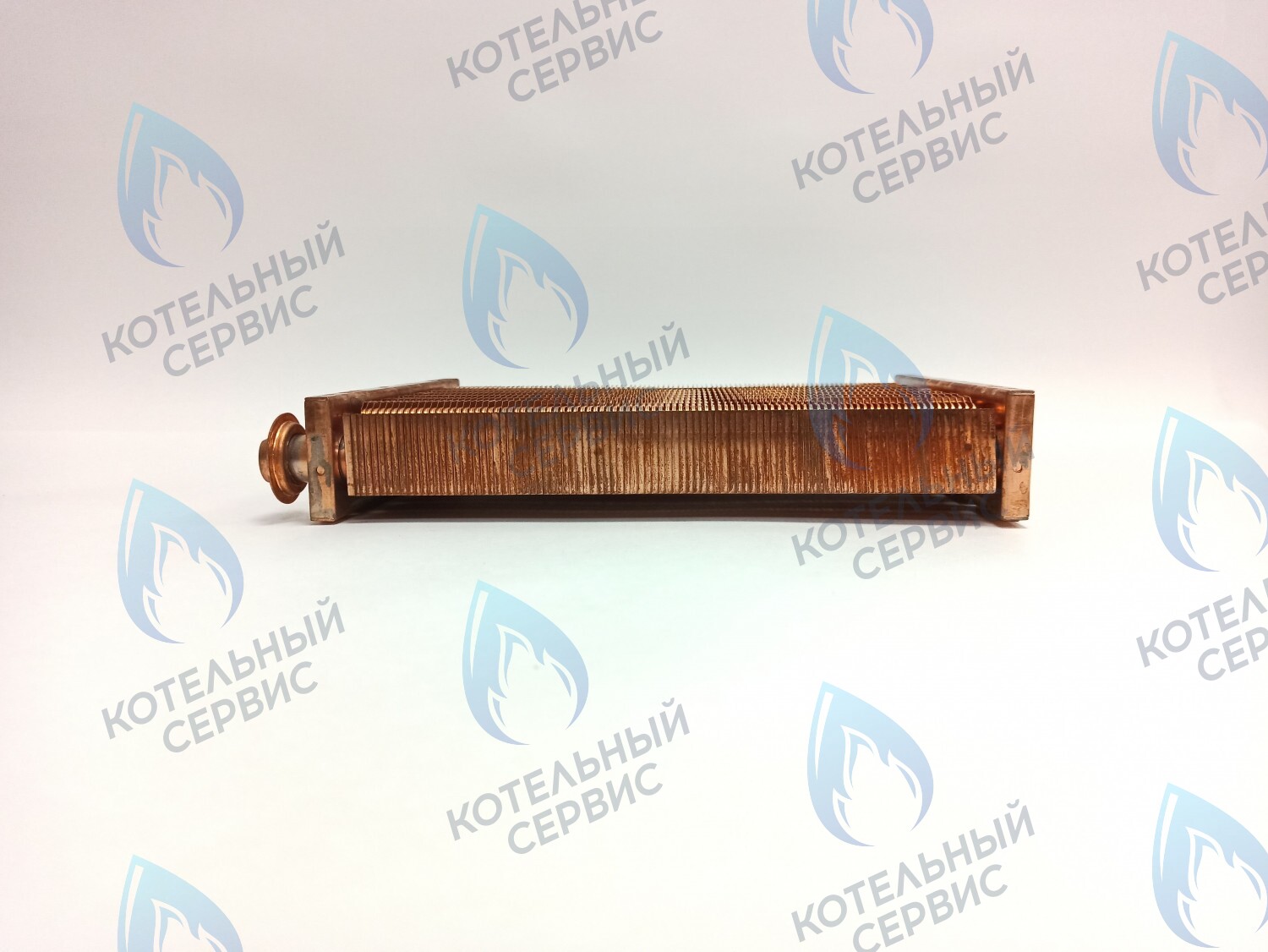 EM051-250-02 Теплообменник основной (первичный) (МЕДНЫЙ) Navien (с белыми прокладками в комплекте) Deluxe 35-40K, Deluxe Plus 35-40K, Ace 35-40K, Prime 35-40K, Smart Tok 35K (30012862A, 30012862B, 30012862C, 30010300A, 30012723B) в Москве