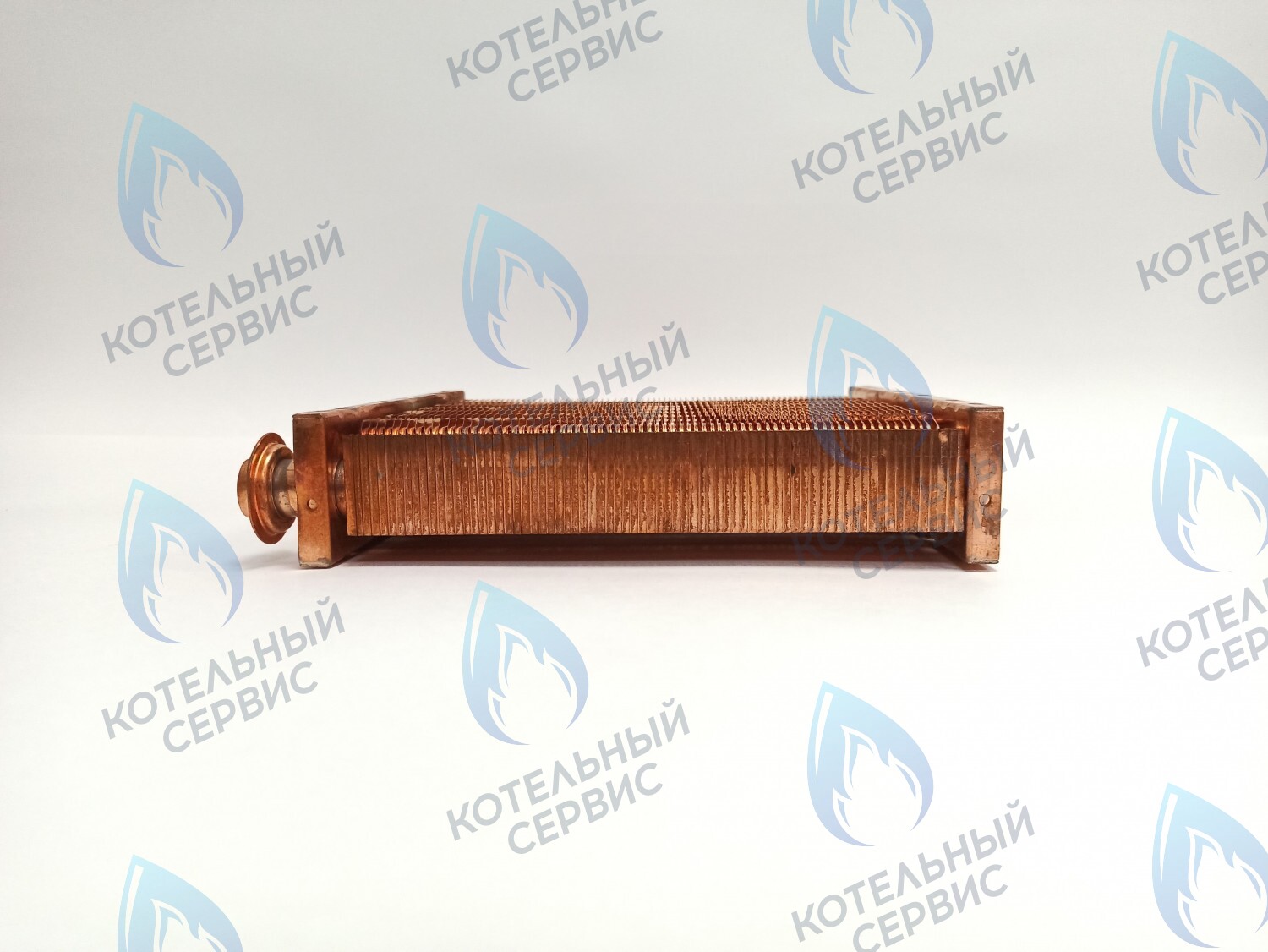 EM052-195-02 Теплообменник основной (первичный) (МЕДНЫЙ) Navien (с белыми прокладками в комплекте) Deluxe Е 10-24K (30021953A) в Москве