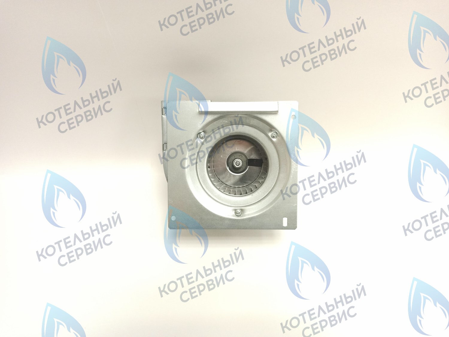 AF028-66W-BP-S Вентилятор VAILLANT turboTEC 36kW 190262 (в комплекте с монтажной пластиной) в Москве