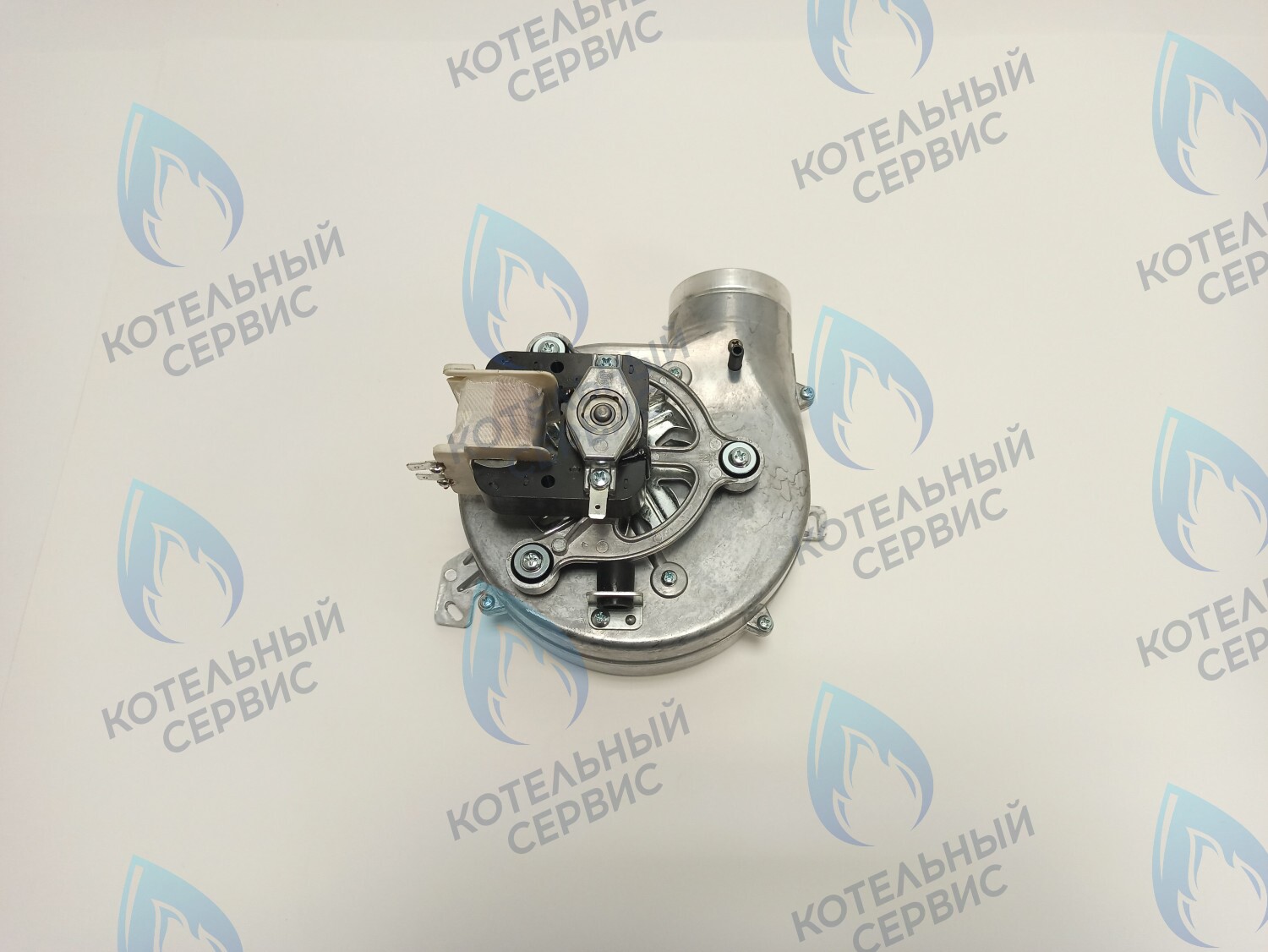 D22013.0210-040R Вентилятор C035W 35Вт 10кВт-24кВт D ARDERIA в Москве