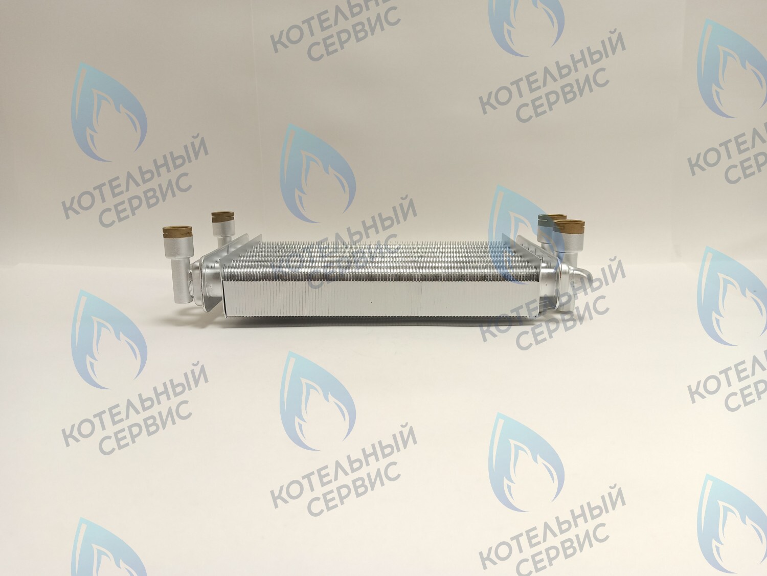 EB011-290 Теплообменник битермический 290мм 24кВт Gazlux Standart 24-T-1/-C-1 (02-2002) в Москве