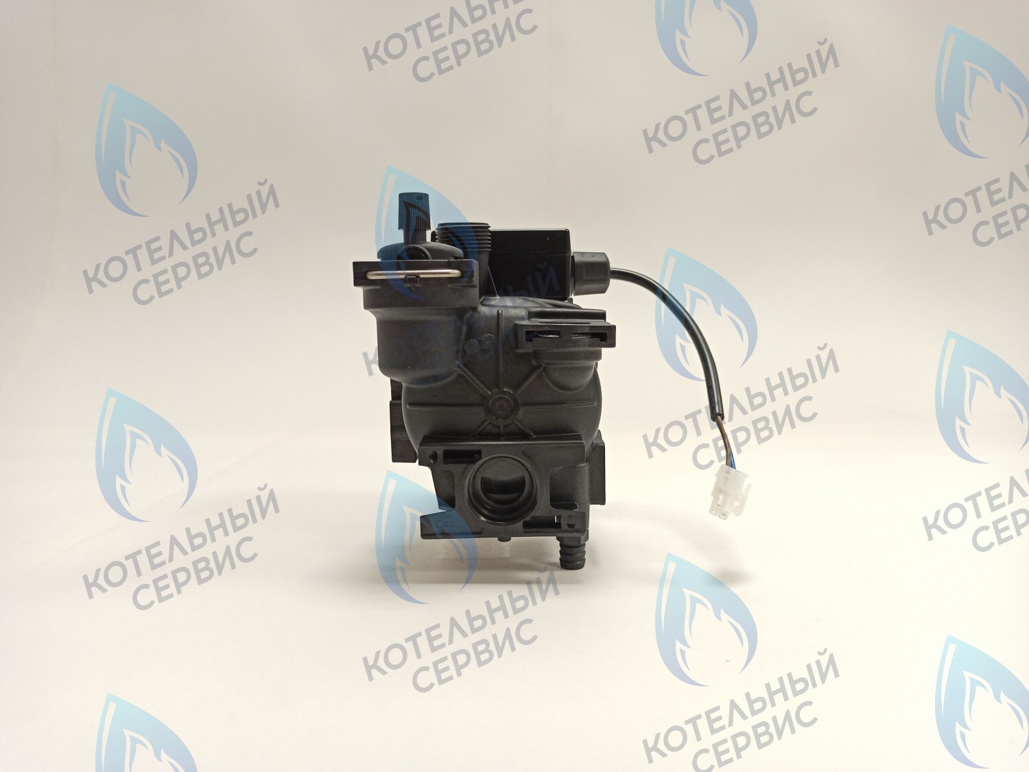 30031290A Насос циркуляционный NAVIEN Deluxe S/ONE, NCB 700 (Шинху) в Москве