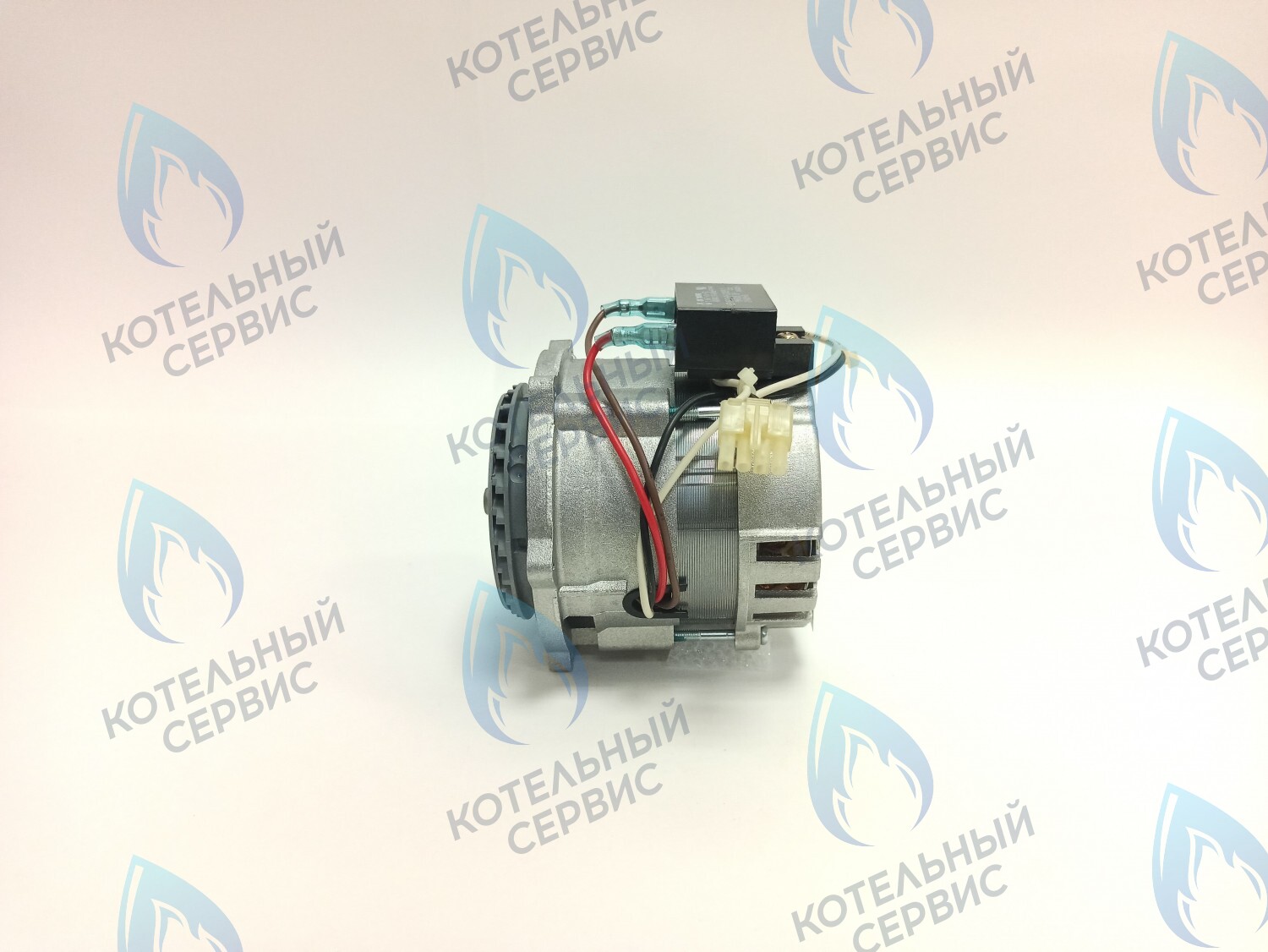 PH-S46CW73-CS77 Двигатель насоса (без улитки, с прокладкой) 77w GRUNDFOS CS-0108DSB ARDERIA 2.13-20, CELTIC-DS 3.13-3.20, MASTER GAS SEOUL 11-21, DAESUNG A16-24 в Москве