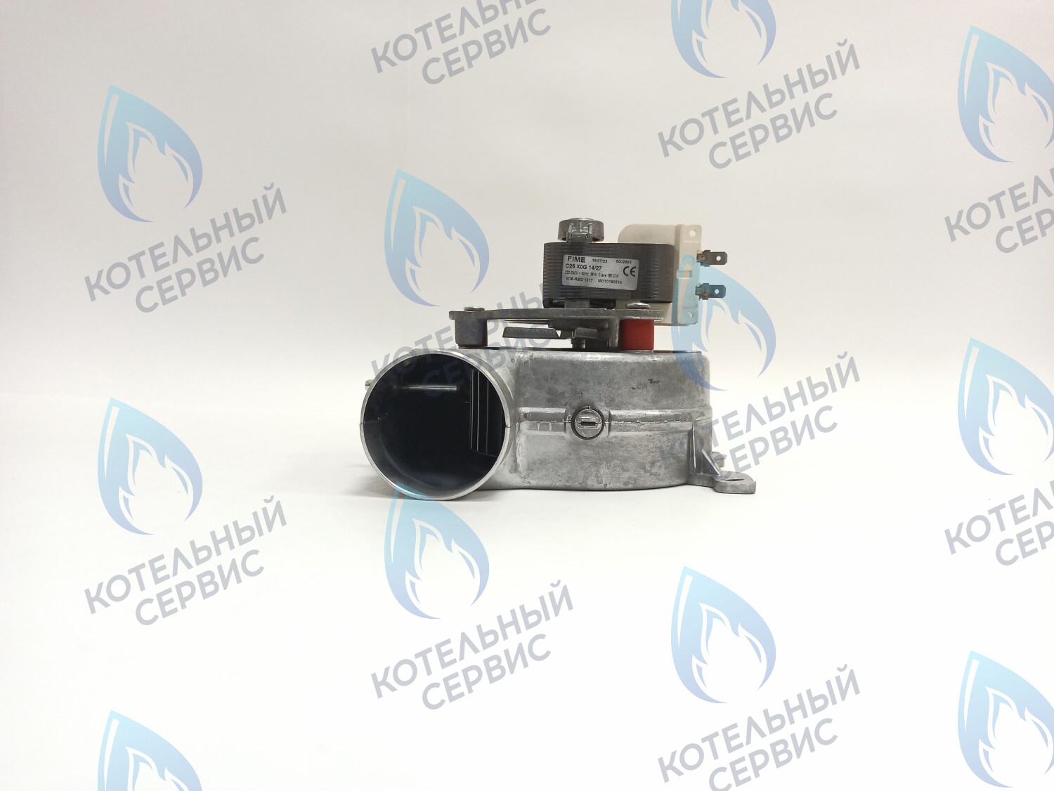 AF001-38W-P-F Вентилятор дымоудаления FIME IMMERGAS MINI 24 - 39W GR03510 (1.021174), ALPHATHERM (6VENTILA13, 6VENTILA07), IMMERGAS (1.025794, 1.044632), FONDITAL (6VENTILA13, 6VENTILA19), BAXI (63111300821P), FEDERICA BUGATTI VARME (BF001B) в Москве
